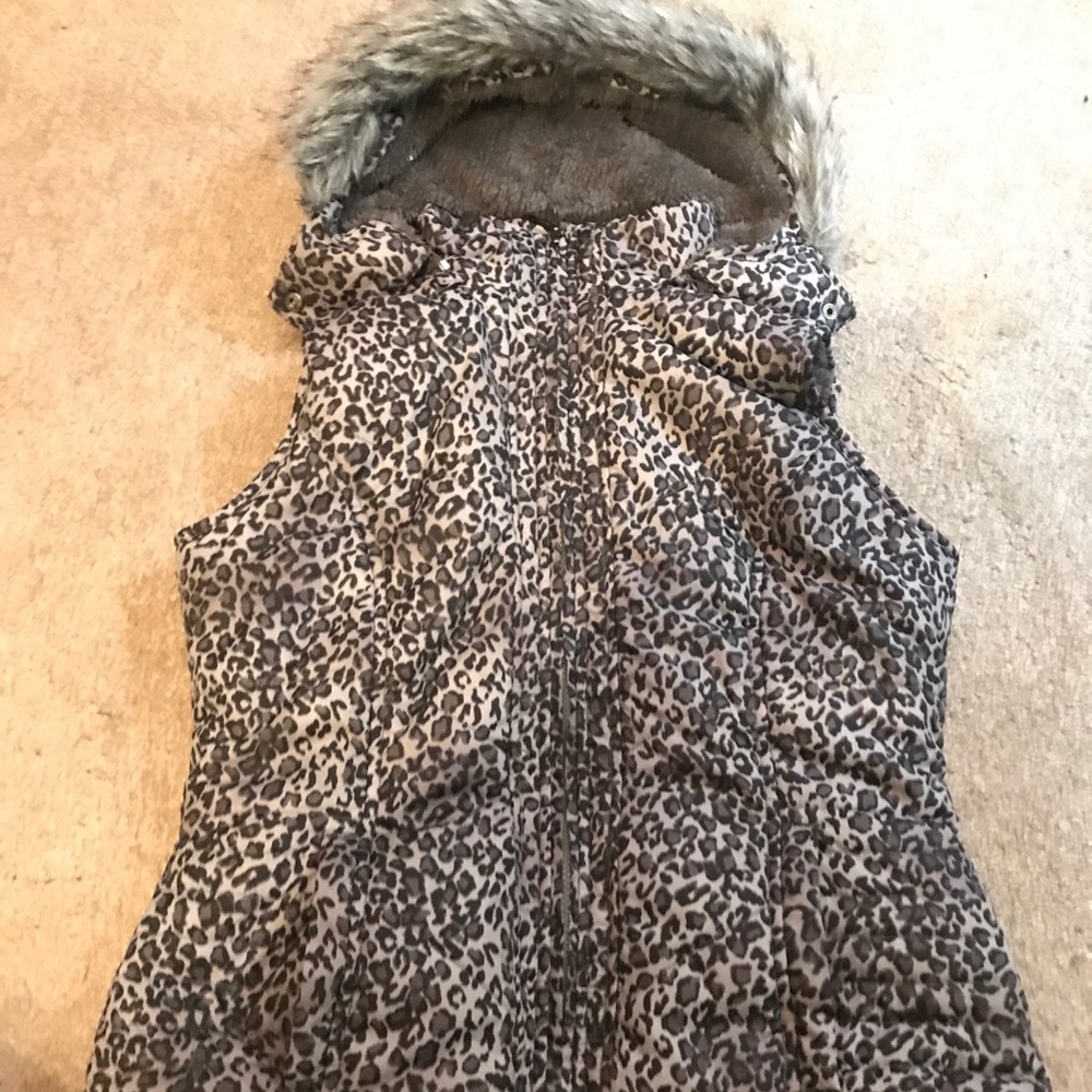 Fleece lined hooded Vest